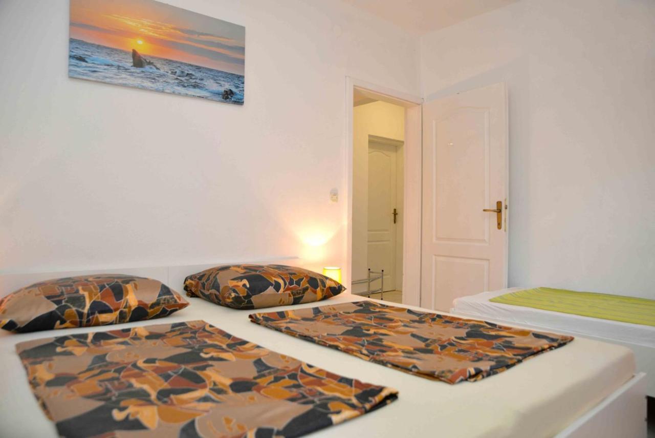 Apartments Katarina Водице Екстер'єр фото