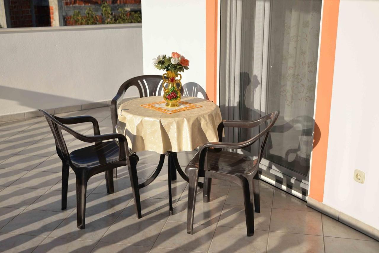 Apartments Katarina Водице Екстер'єр фото